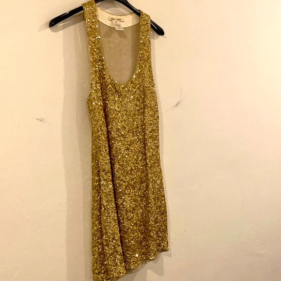 Alice + Olivia | Dresses | Alice Olivia Gold Sequin Mini Dress | Poshmark